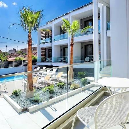 Senso Nea Peramos Hotel