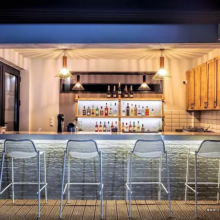 Senso Nea Peramos Hotel Néa Péramos