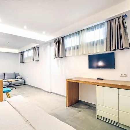 Hotel Senso Nea Peramos