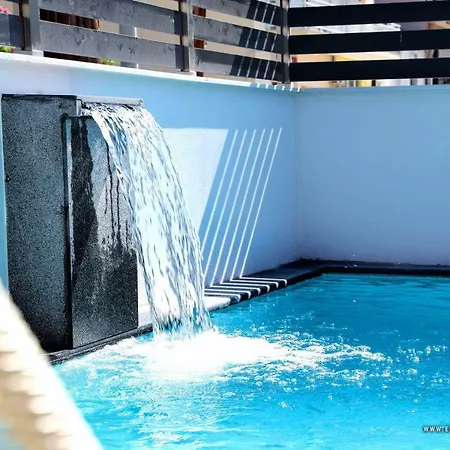 Senso Nea Peramos Néa Péramos