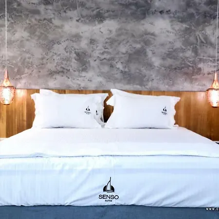 מלון Senso Nea Peramos 4*