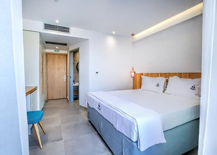 Hotel Senso Néa Péramos