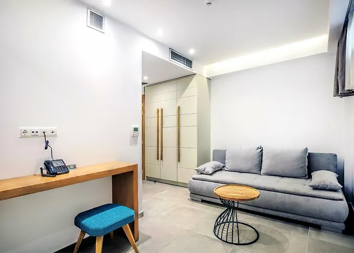 Senso Hotel Néa Péramos